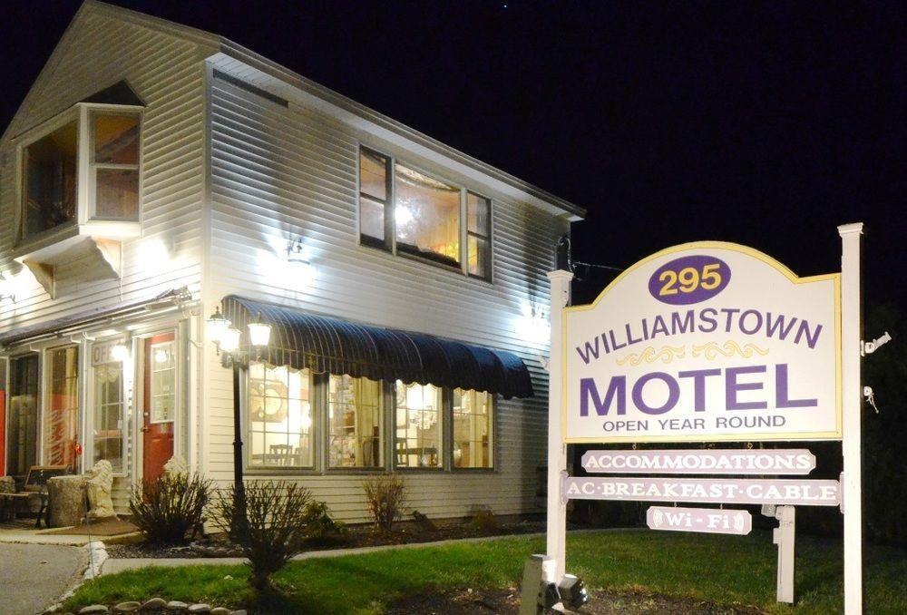 Williamstown Motel Buitenkant foto