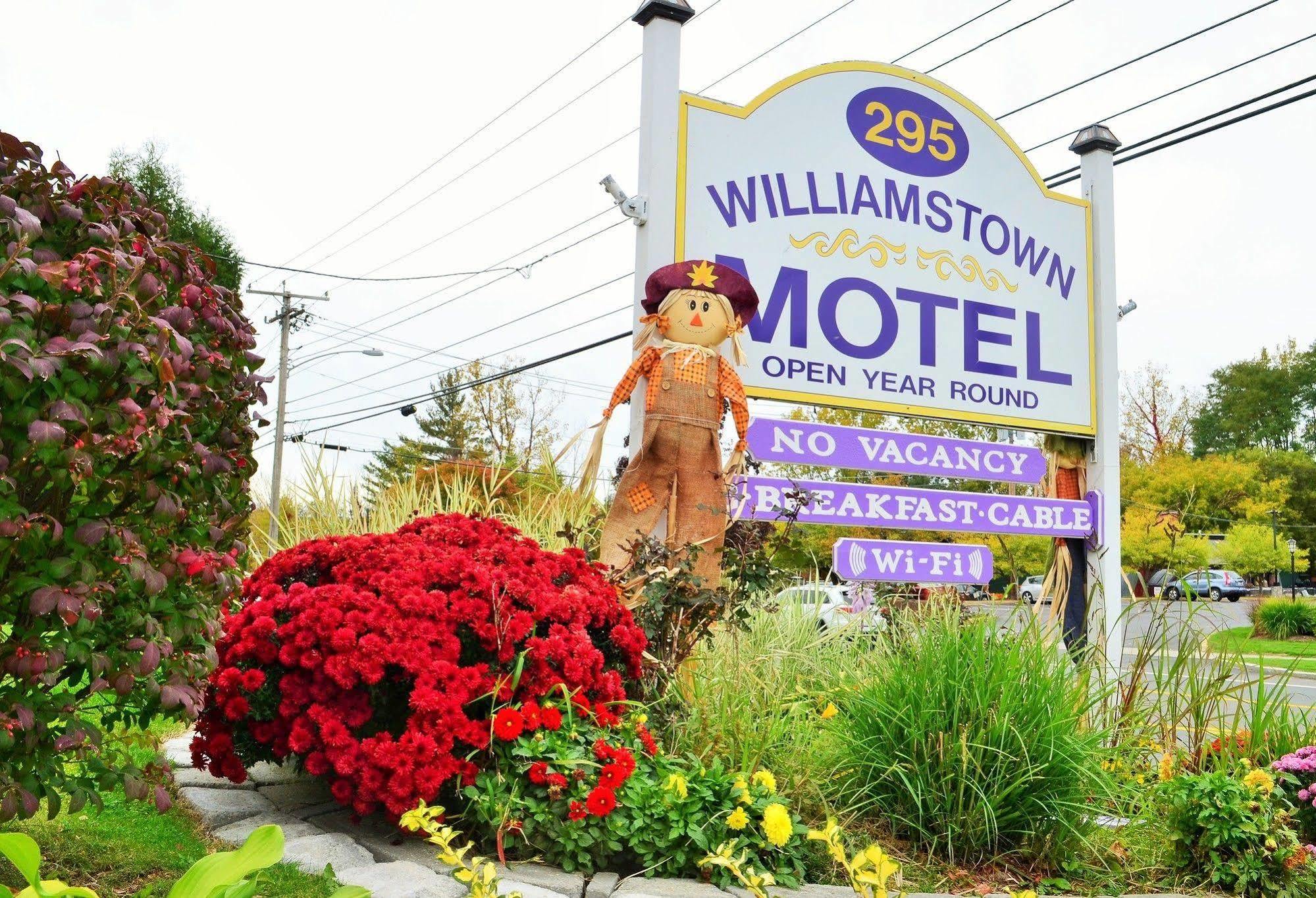 Williamstown Motel Buitenkant foto